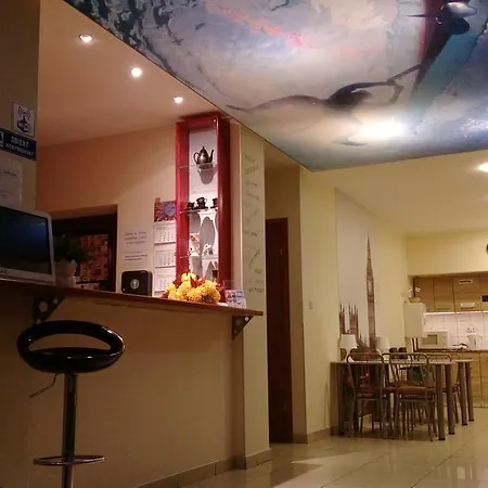 Auberge de jeunesse Marina *