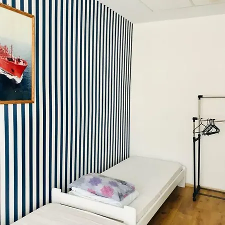 Auberge de jeunesse Marina *