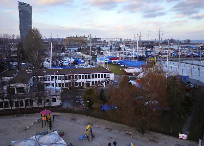 Vandrerhjem Marina *